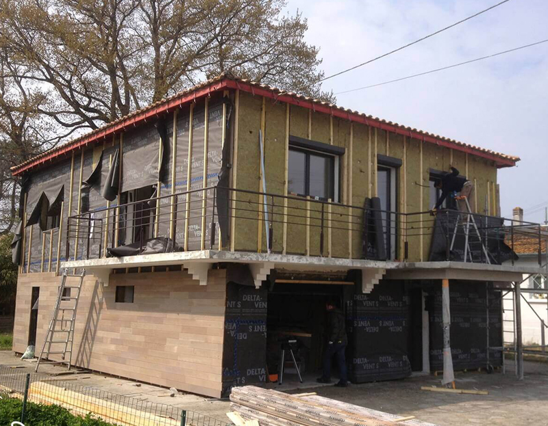 pendant rénovation-énergétique-maison-Ares
