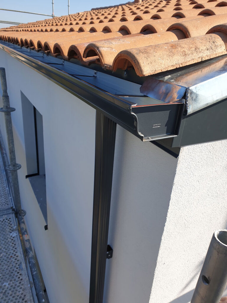 rénovation énergétique Fouras gouttière