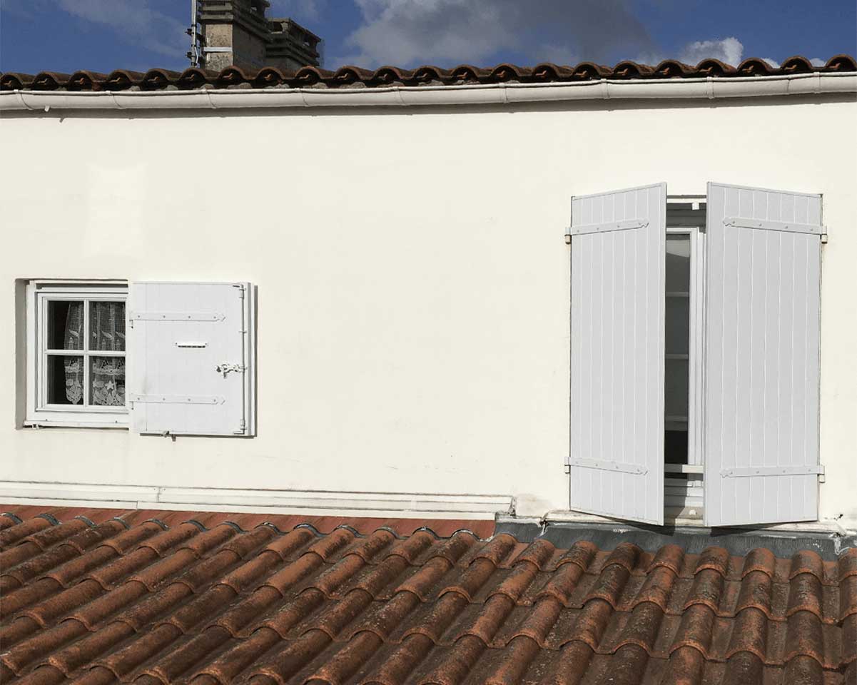 isolation-murs-exterieure-enduit-la-rochelle-menuiseries